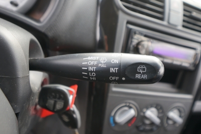 Suzuki Splash 1.0 |HU/AU Sept. 2026| |Radio/USB/AUX|