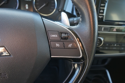 Mitsubishi Outlander 2.0 Diamant Edition+ 2WD CVT-Automatik