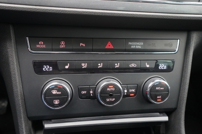 Seat Leon 2.0 TDI FR-Line |LED| |Navi| |KD lückenlos|