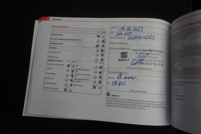 Seat Leon 2.0 TDI FR-Line |LED| |Navi| |KD lückenlos|