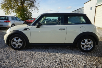 MINI Cooper 1.6 |8-fach bereift| |Tempomat| |Klima|
