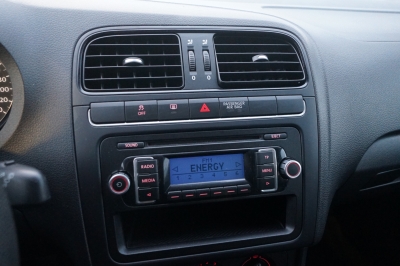 VW Polo 1.2 |aus 1.Hand| |94.959 km| |Allwetter|