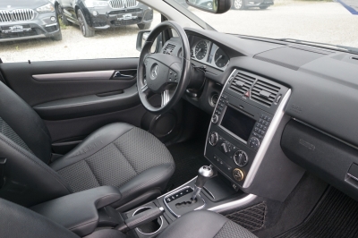 Mercedes-Benz B 200 CDI Aut. |Park-Assistent| |Navi+Bluetooth|