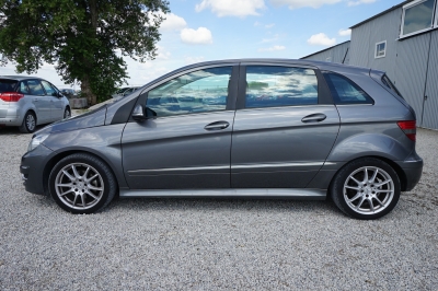 Mercedes-Benz B 200 CDI Aut. |Park-Assistent| |Navi+Bluetooth|