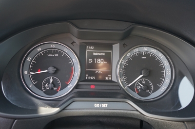 Skoda Octavia Combi 1.4 TSI |KD l&uuml;ckenlos| |Bi-Xenon|