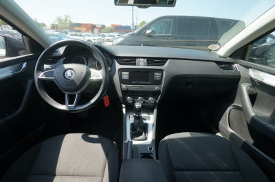 Skoda Octavia Combi 1.4 TSI |KD l&uuml;ckenlos| |Bi-Xenon|