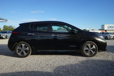 Nissan Leaf Tekna 40 kWh |360°| |LED| |KD lückenlos|