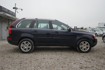 Volvo XC90 2.4 D5 AWD Edition (7 Sitze) |Automatik| 