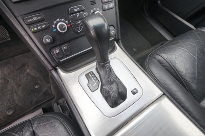 Volvo XC90 2.4 D5 AWD Edition (7 Sitze) |Automatik| 