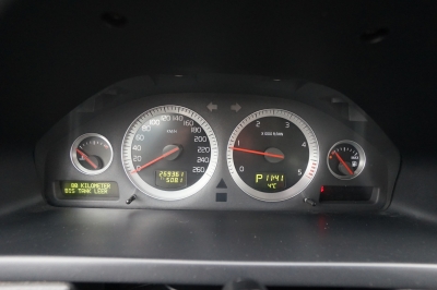 Volvo XC90 2.4 D5 AWD Edition (7 Sitze) |Automatik| 