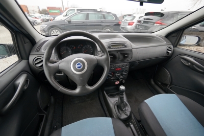 Fiat Punto 1.2 8V Dynamic |8-fach bereift| |Klima|