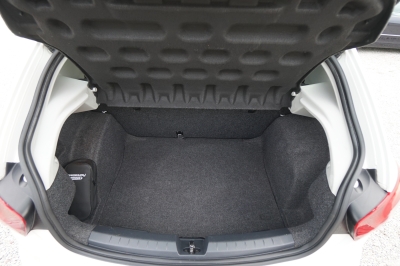 Seat Ibiza 1.0 Reference |1.Hand| |8-fach bereift|