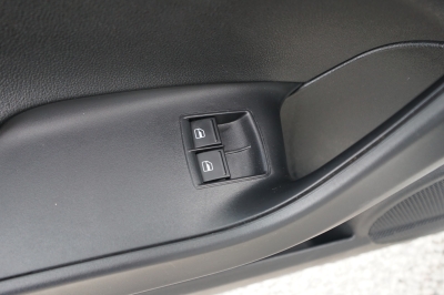 Seat Ibiza 1.0 Reference |1.Hand| |8-fach bereift|