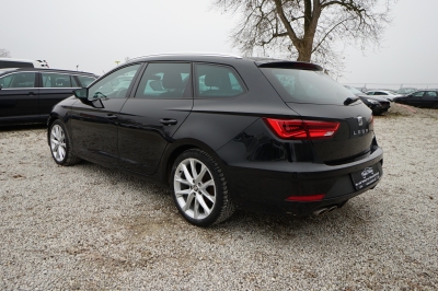 Seat Leon ST TSI FR Black Matt Edition |LED| |Pano|