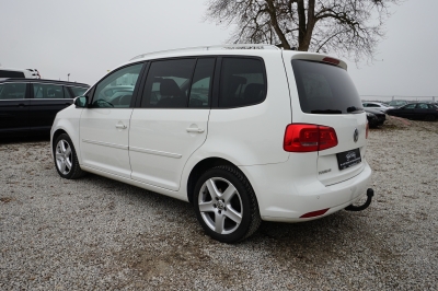 VW Touran 2.0 TDI DSG Highline |AHK| |Navigation|