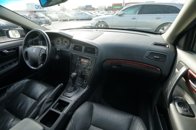 Volvo V70 2.4 D Automatik |HU/AU: 04/27| |ZR 2022 NEU|