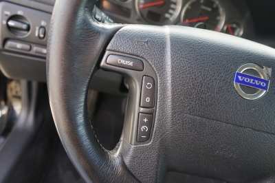 Volvo V70 2.4 D Automatik |HU/AU: 04/27| |ZR 2022 NEU|