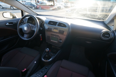 Seat Leon 1.6 Stylance |aus 1.Hand| |Zahnriemen NEU|