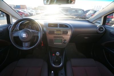 Seat Leon 1.6 Stylance |aus 1.Hand| |Zahnriemen NEU|