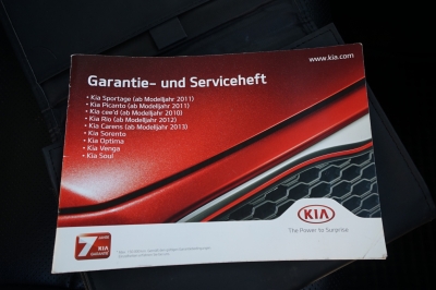 Kia Carens 1.7 CRDi Spirit Autom. |7-Sitzer| |AHK|