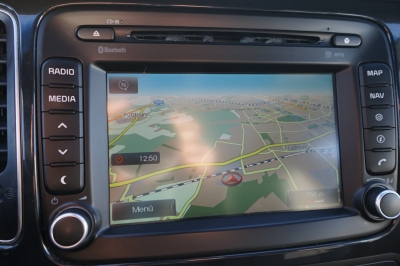 Kia Carens 1.7 CRDi Spirit Autom. |7-Sitzer| |AHK|