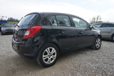Opel Corsa D 1.2 Satellite |HU/AU NEU| |Bremsen NEU|