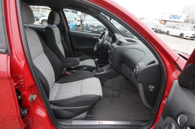 Alfa Romeo 147 1.6 TS Black Line |HU: NEU| |Klimaautomatik|