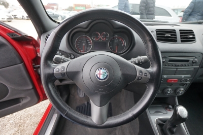 Alfa Romeo 147 1.6 TS Black Line |HU: NEU| |Klimaautomatik|