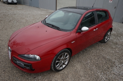 Alfa Romeo 147 1.6 TS Black Line |HU: NEU| |Klimaautomatik|
