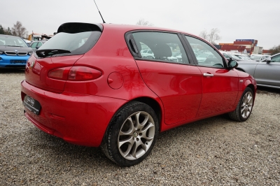 Alfa Romeo 147 1.6 TS Black Line |HU: NEU| |Klimaautomatik|