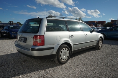 VW Passat Variant 2.0 |HU:01/27| |Allwetter| |1.Hd|