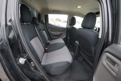 Mitsubishi L200 2.4 DI-D Doppelkabine 4WD |Hardtop| |3,5t|