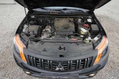 Mitsubishi L200 2.4 DI-D Doppelkabine 4WD |Hardtop| |3,5t|