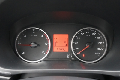 Mitsubishi L200 2.4 DI-D Doppelkabine 4WD |Hardtop| |3,5t|