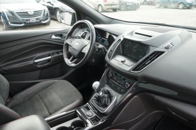 Ford Kuga 1.5 ST-Line |Pano| |Park-Assist| |KeyFree|