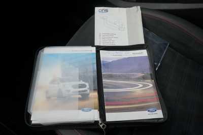 Ford Kuga 1.5 ST-Line |Pano| |Park-Assist| |KeyFree|