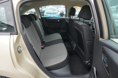 Citroen C4 1.6 Style |HU/AU NEU| |Tempomat| |aus 1.Hand|