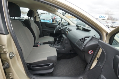 Citroen C4 1.6 Style |HU/AU NEU| |Tempomat| |aus 1.Hand|