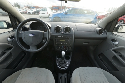 Ford Fiesta 1.4 Ghia |HU/AU NEU| |aus 1.Hand| |Klima|