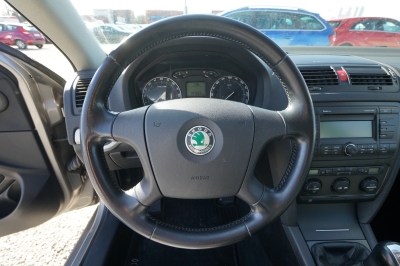 Skoda Octavia Combi 1.9 TDI DPF |PDC| |HU/AU NEU|