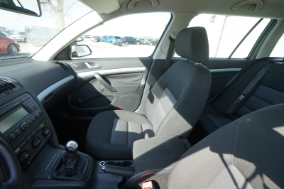 Skoda Octavia Combi 1.9 TDI DPF |PDC| |HU/AU NEU|