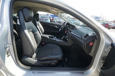 Mercedes-Benz C 220 CDI DPF Coup&eacute; 7G-Tronic |Service NEU|