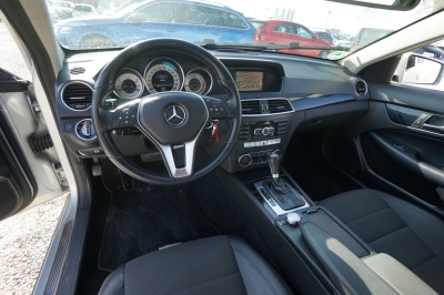 Mercedes-Benz C 220 CDI DPF Coup&eacute; 7G-Tronic |Service NEU|