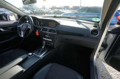 Mercedes-Benz C 220 CDI DPF Coup&eacute; 7G-Tronic |Service NEU|
