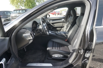 Porsche Panamera Turbo |Sport-Chrono| |ACC| |LED| |PDCC|
