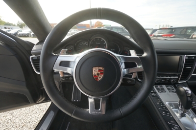 Porsche Panamera Turbo |Sport-Chrono| |ACC| |LED| |PDCC|