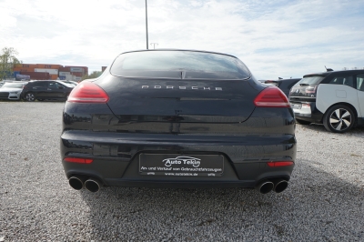 Porsche Panamera Turbo |Sport-Chrono| |ACC| |LED| |PDCC|