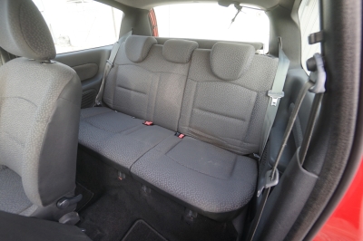 Renault Clio 1.1 Campus |Klimaanlage| |8-fach bereift|