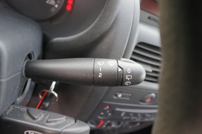 Renault Clio 1.1 Campus |Klimaanlage| |8-fach bereift|