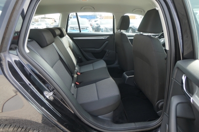 Skoda Octavia Combi 1.2 TSI Active |Klima| |Allwetter|